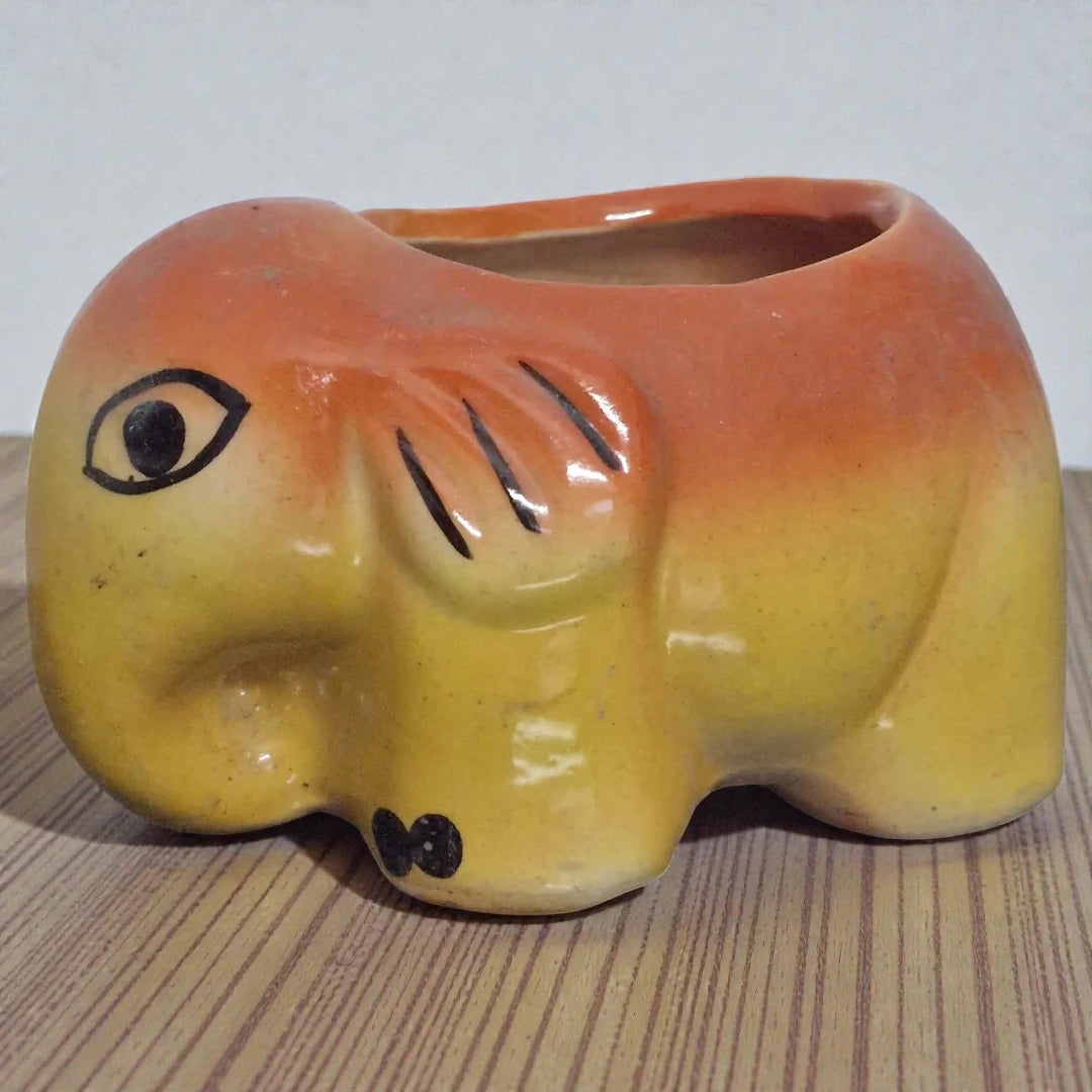 Baby Elephant-Shaped Ceramic Pots (Multiple Colours)