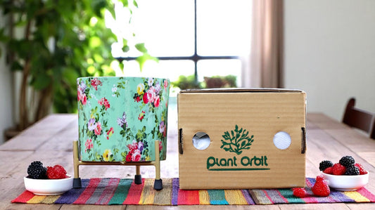 Round Green Metal Cylindrical Planter 1007 A