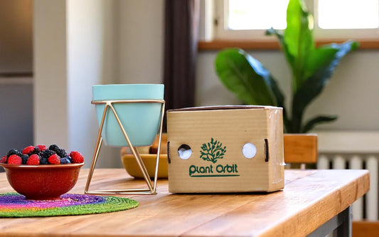 Light Blue Planter in Golden Stand 1113 E