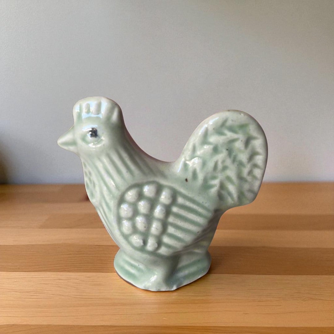 Hen Green Miniature (M-240)