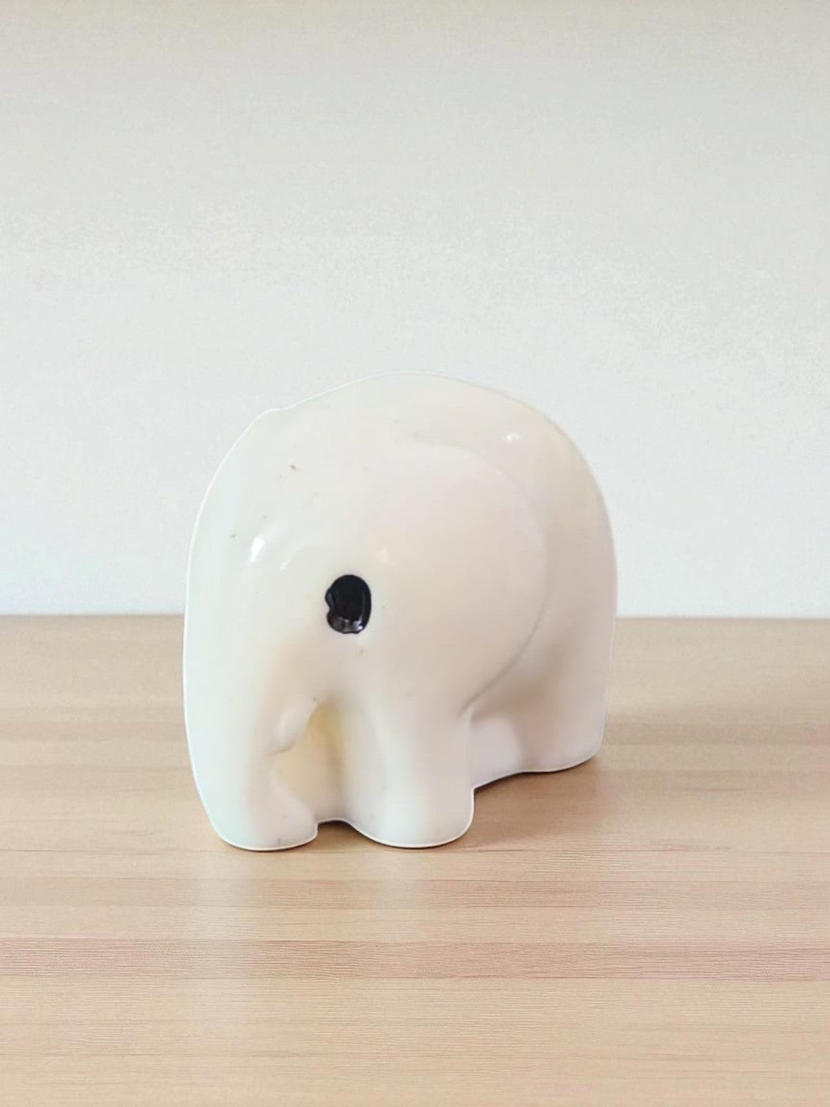 Mini Elephant Miniature (M-120)