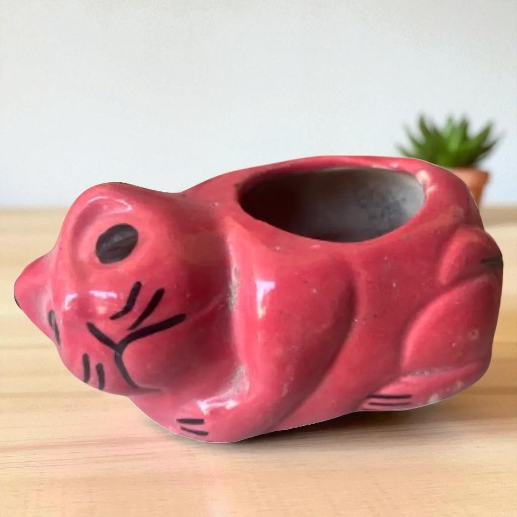 Red cat ceramic planter