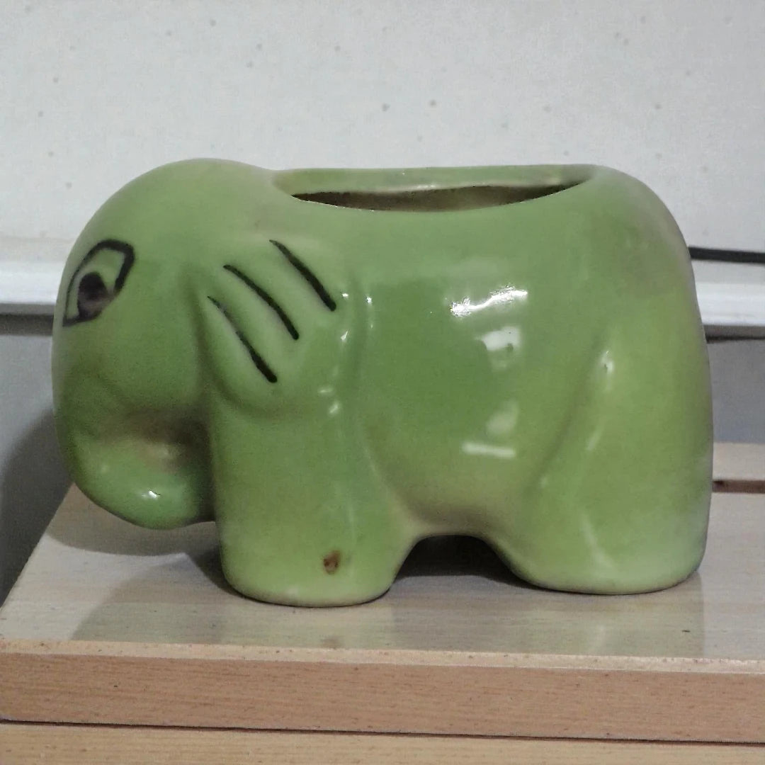 Baby Elephant-Shaped Ceramic Pots (Multiple Colours)