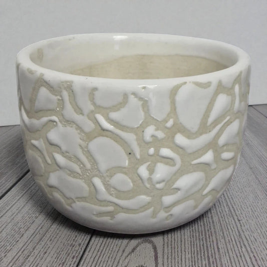 White Designer Textured Pot