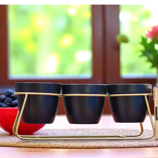 Trio Black metal planter in Golden stand 1129 A