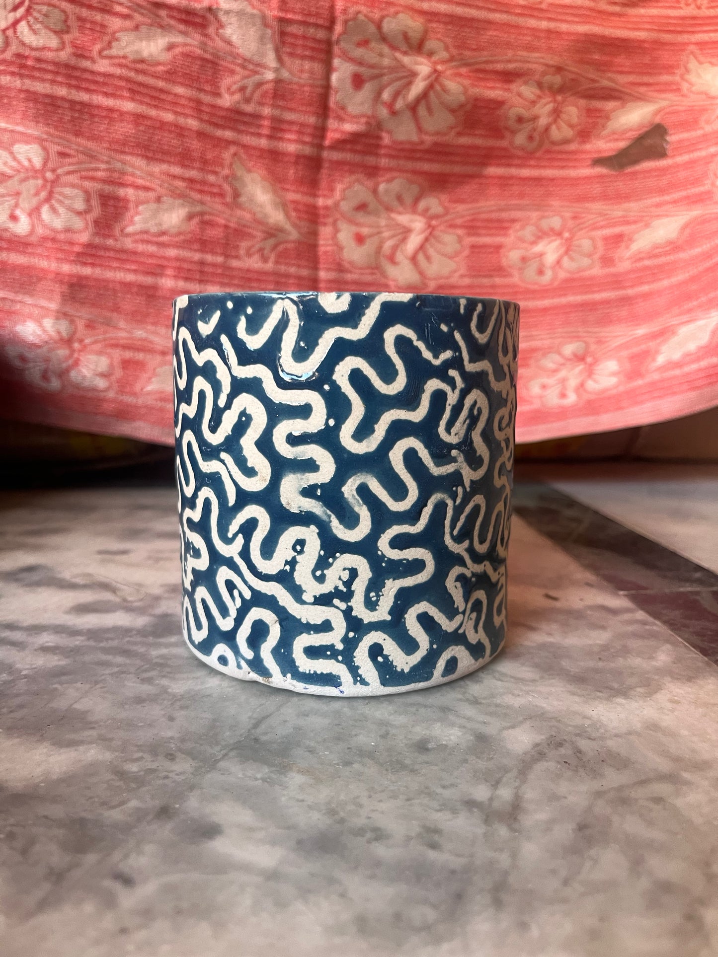 Cylindrical ceramic pots