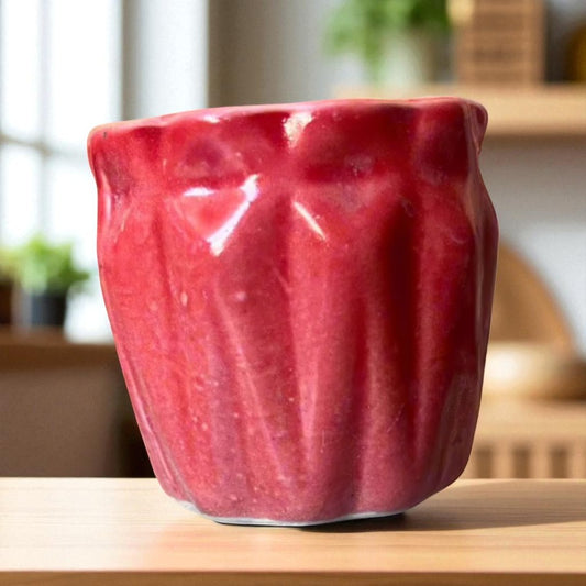 Red flower cup pot