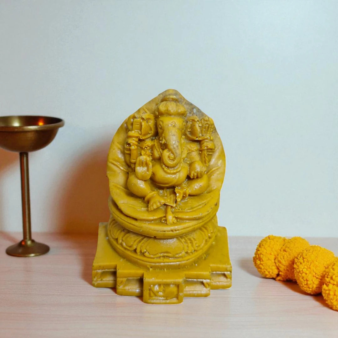Lord Ganesh Miniature (M-315)