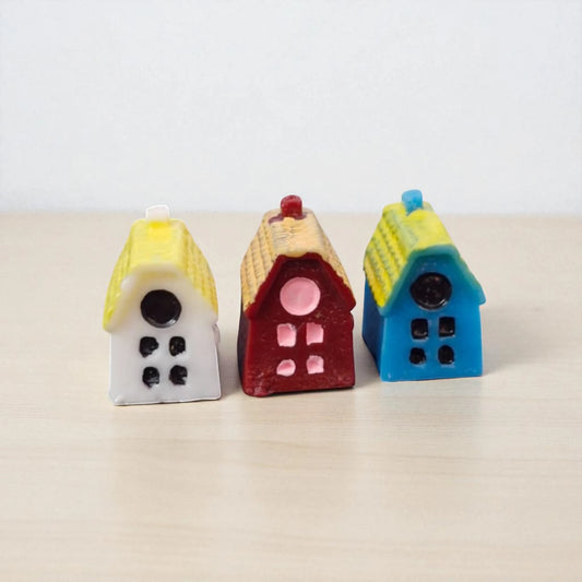 COLOURED HOUSE MINIATURE (M-108)