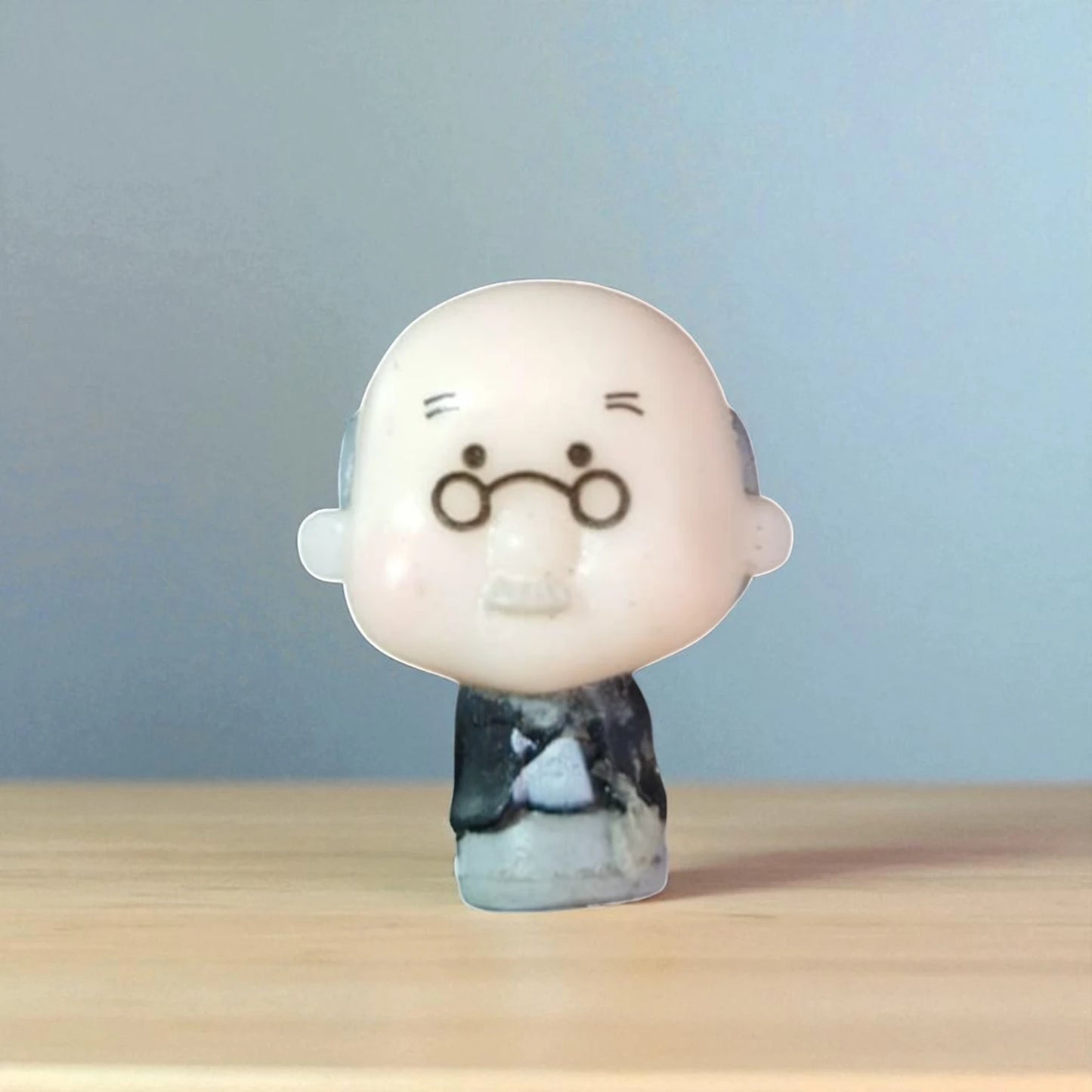 GRAND PARENT 1 Pair MINIATURE (M-172)