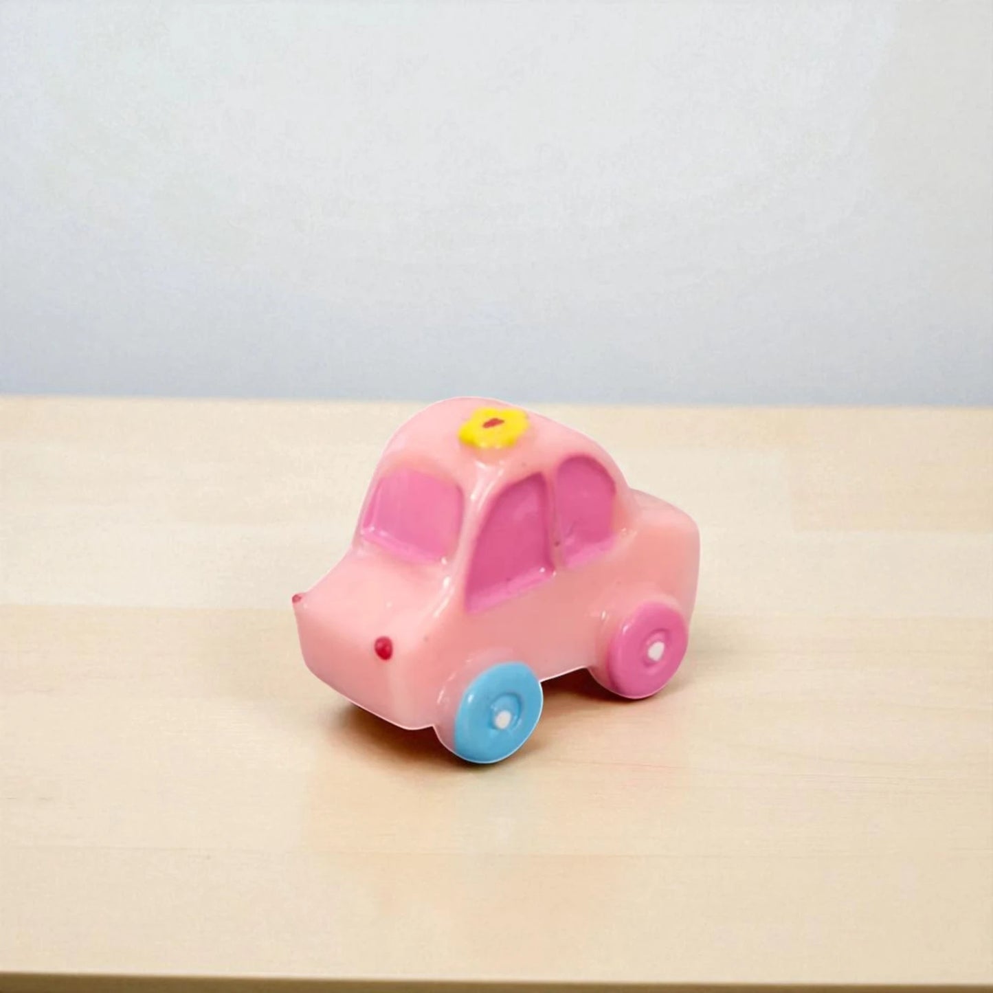 CAR MINIATURE (M-144)