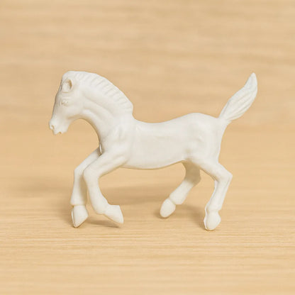 Horse Miniature (M-174)