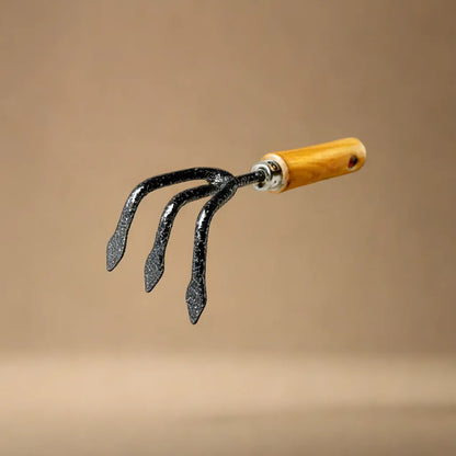 Hand Cultivator ( Toothbrush )