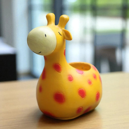 Girrafe Resin planter