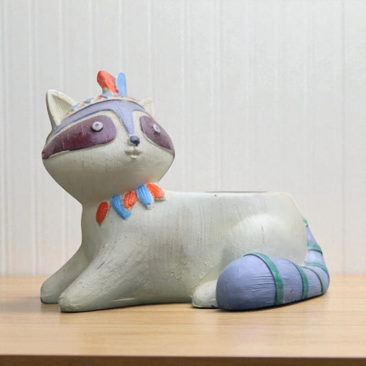 Yellow Wolf Planter
