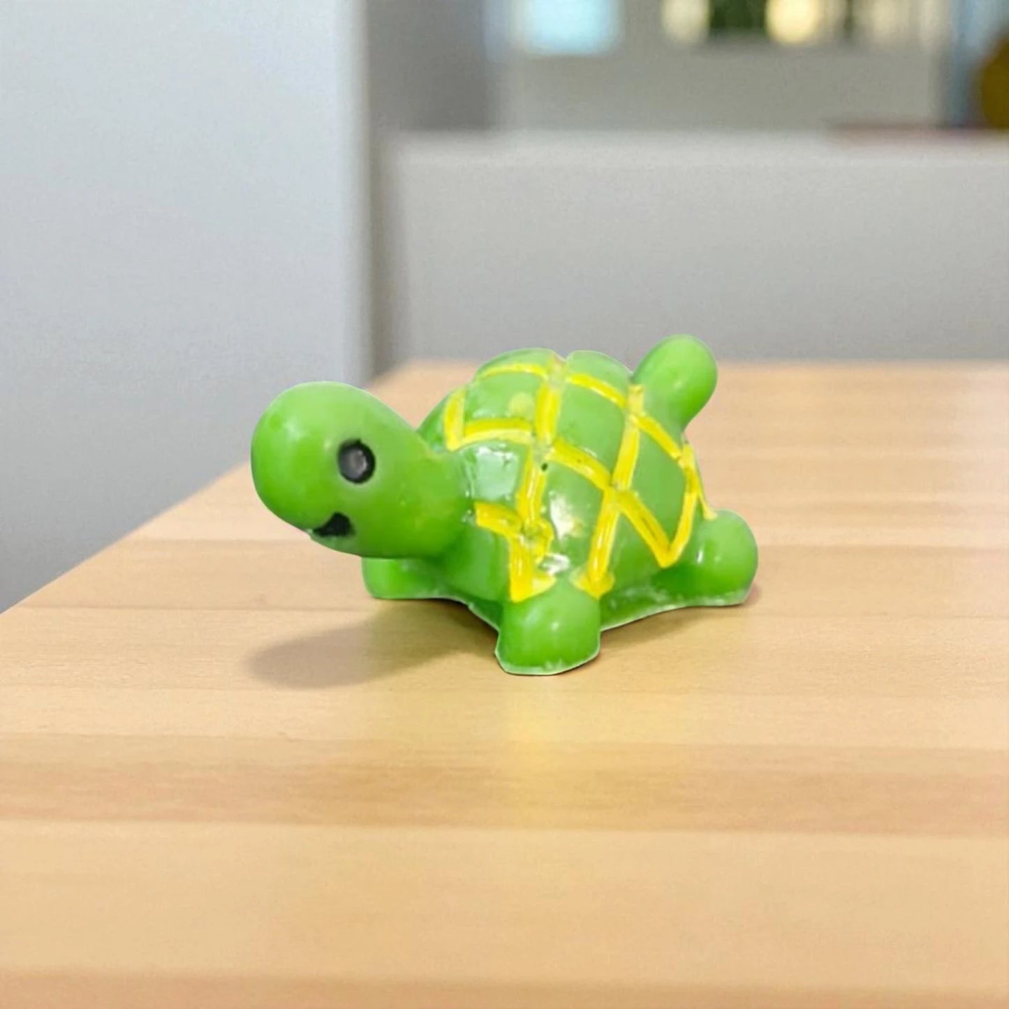 Green Small Turtle Miniature (M-126)