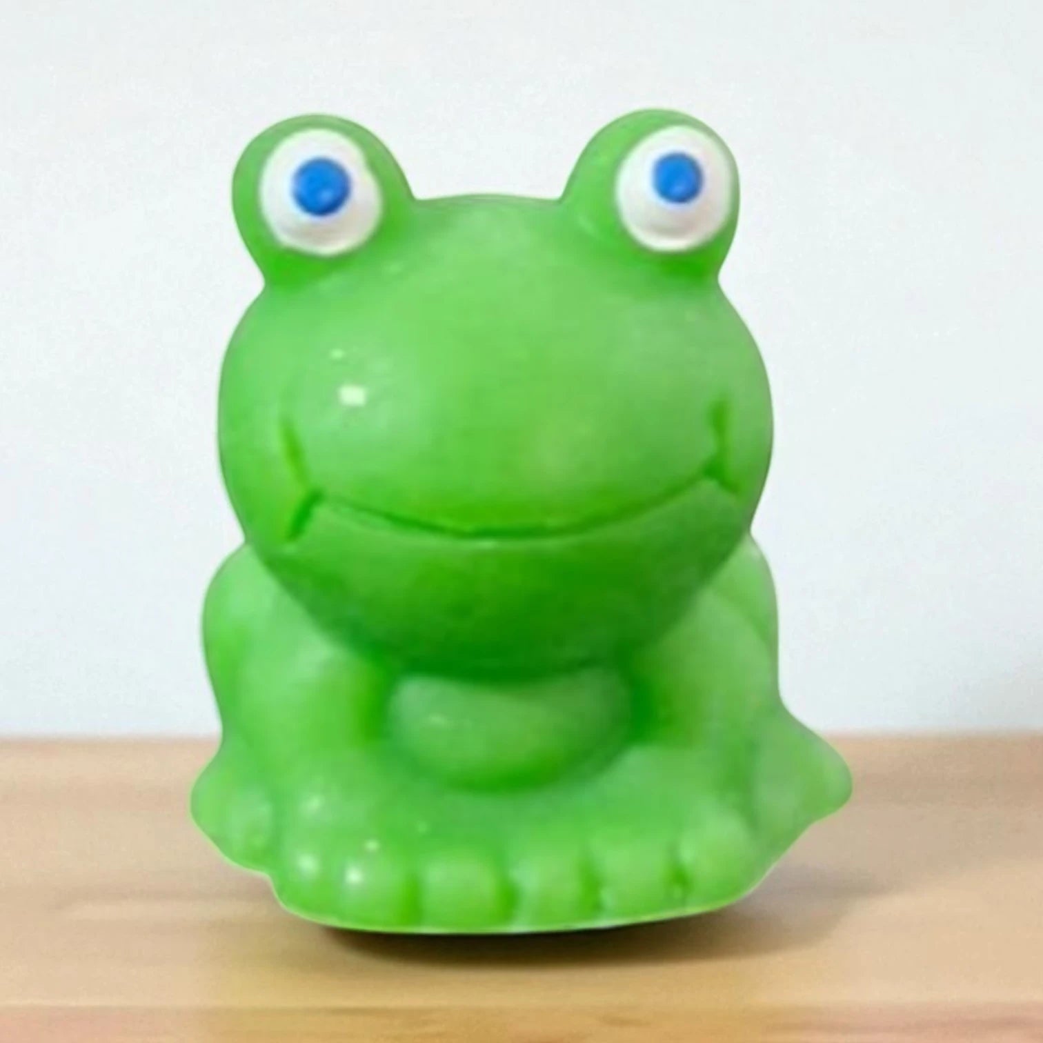Mini Frog 1 Miniature (M-289)