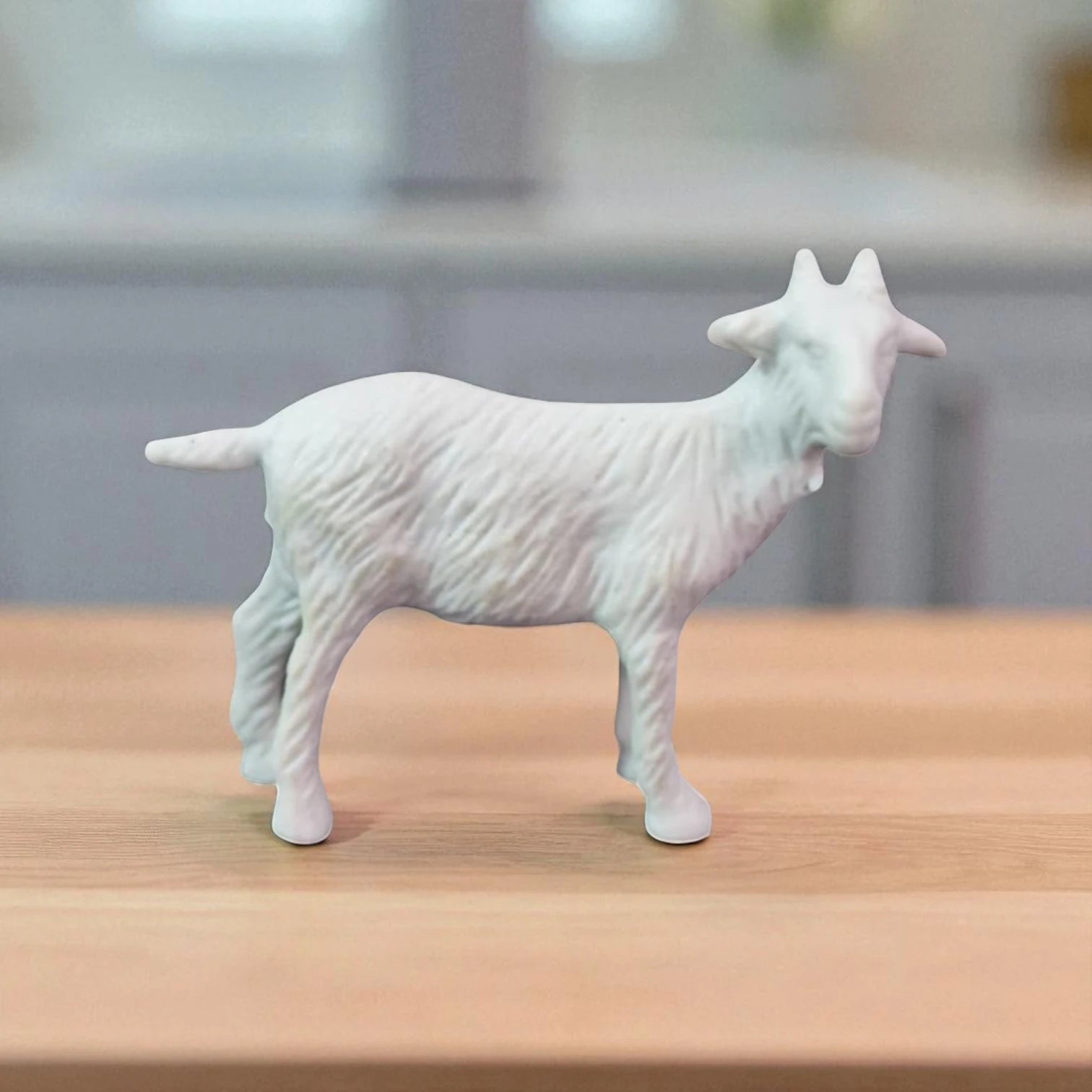 Goat Miniature (M-282)