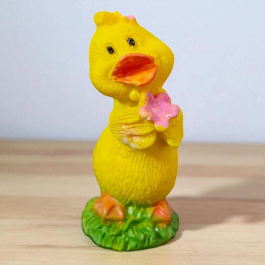Baby Chicken Miniature (M-215)