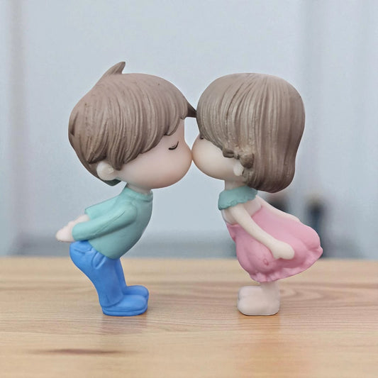 Couple 1 Miniature 1 Pair (M-259)