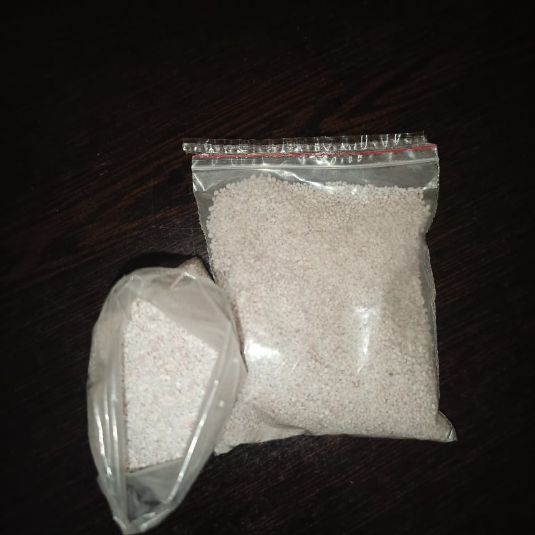 PERLITE (10 -15 g ) for succulent plants plant-orbit